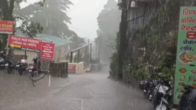 बारिश के कारण 90 प्रतिशत होटल खाली, एडवांस बुकिंग भी कैंसिल