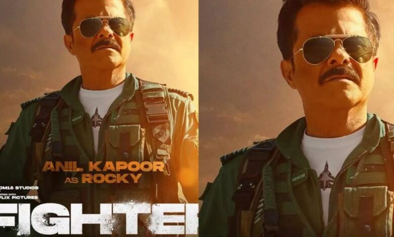 फाइटर से सामने आई अनिल कपूर की झलक, ग्रुप कैप्टन बन खूब जचे अभिनेता
