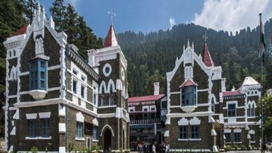 नदियों से मलबा निकालने पर लगी रोक हटी, खनन पर बरकरार