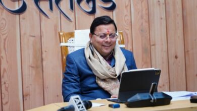 मुख्यमंत्री ने टिहरी गढवाल की महिला लाभार्थियों से किया संवाद