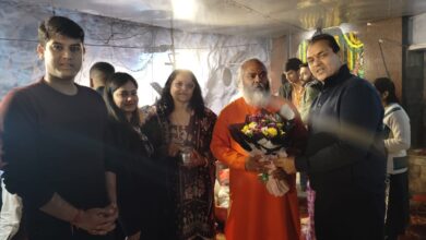 कैबिनेट मंत्री डा. प्रेमचंद अग्रवाल ने टपकेश्वर महादेव मंदिर में किया जलाभिषेक