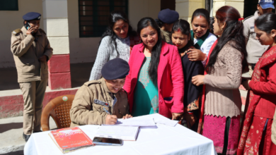 पुलिस लाइन पौड़ी में महिला पुलिस कर्मी व पुलिस परिजनों के लिये निशुल्क स्वास्थ्य शिविर का आयोजन