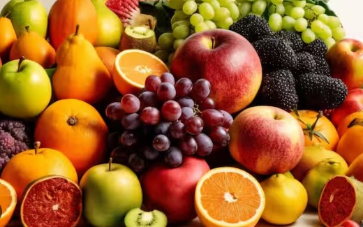 गर्मियों में खाएं ये फल, पेट और दिमाग दोनों रहेगा ठंडा