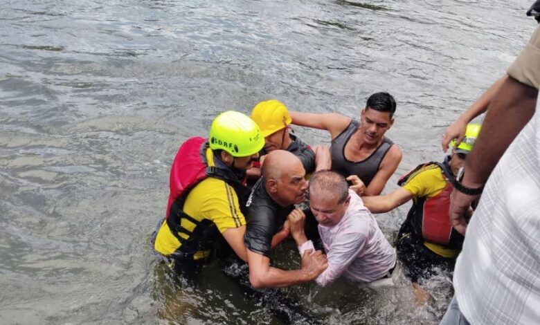 मांगों को लेकर ‘ऑपरेशन स्वास्थ्य आंदोलन’ उग्र, आंदोलनकारियों ने दी गंभीर चेतावनी मांगों को लेकर ‘ऑपरेशन स्वास्थ्य आंदोलन’ उग्र, आंदोलनकारियों ने दी गंभीर चेतावनी