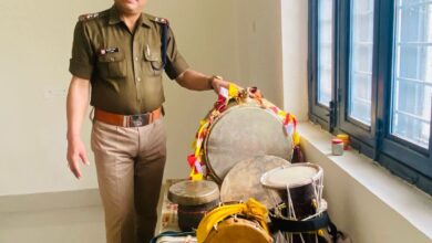 लोकगीतों से जागरूकता का संदेश दे रहे सब इंस्पेक्टर अनूप नयाल, लोकगीतों से जागरूकता का संदेश दे रहे सब इंस्पेक्टर अनूप नयाल,